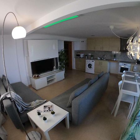 Apartamento A Primera Linea De Mar En بلاتجا ذارو المظهر الخارجي الصورة