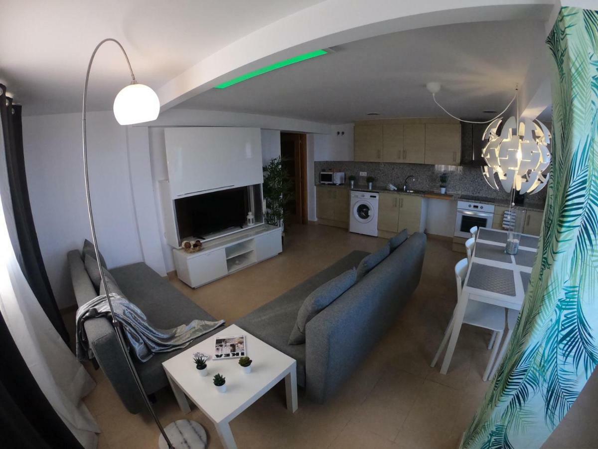 Apartamento A Primera Linea De Mar En بلاتجا ذارو المظهر الخارجي الصورة