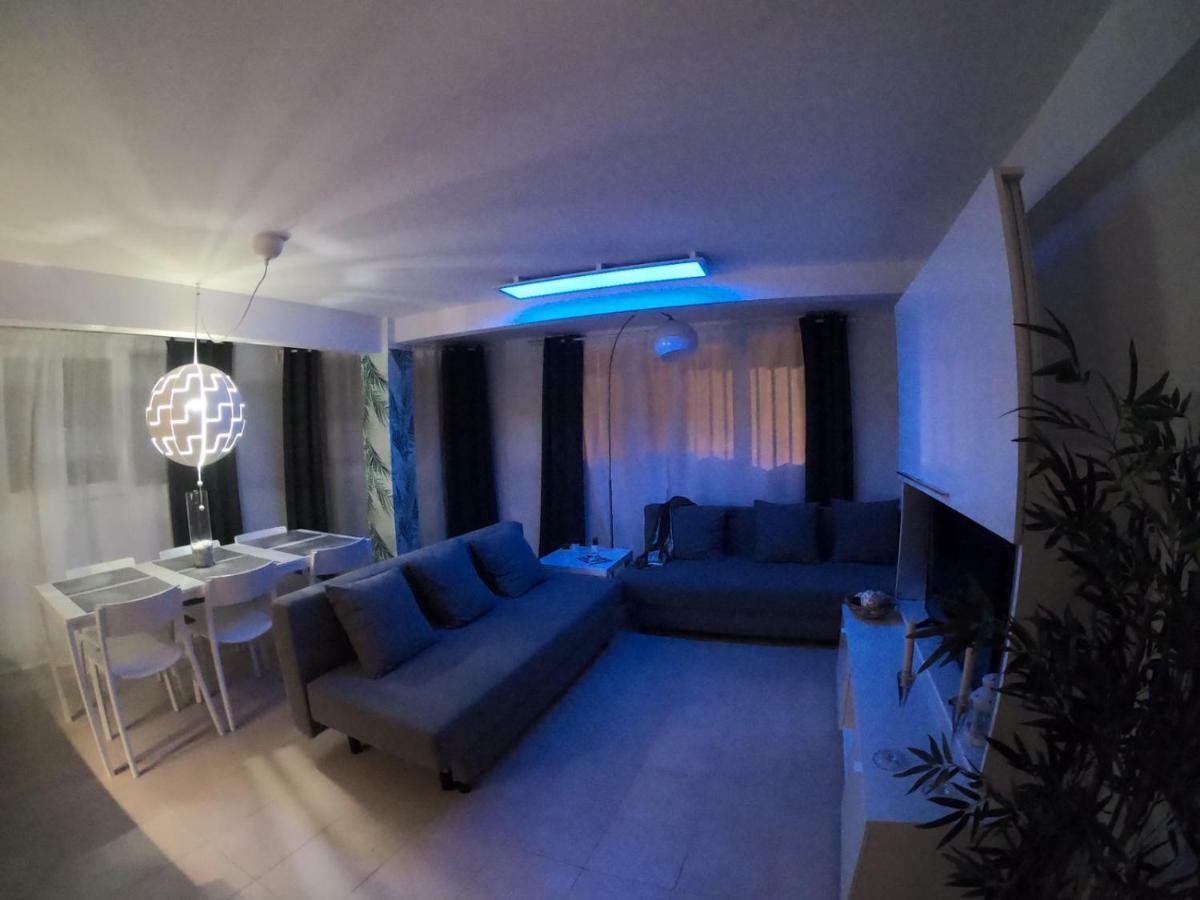 Apartamento A Primera Linea De Mar En بلاتجا ذارو المظهر الخارجي الصورة