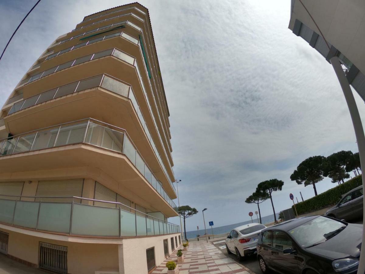 Apartamento A Primera Linea De Mar En بلاتجا ذارو المظهر الخارجي الصورة